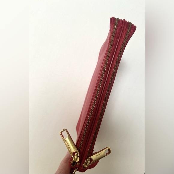 Talbots Red Pebbled Leather Tasseled 2 Zipper Wristlet Clutch - Picture 6 of 6